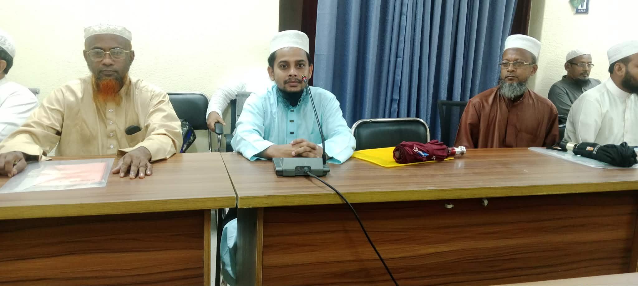 সংযুক্ত ছবি