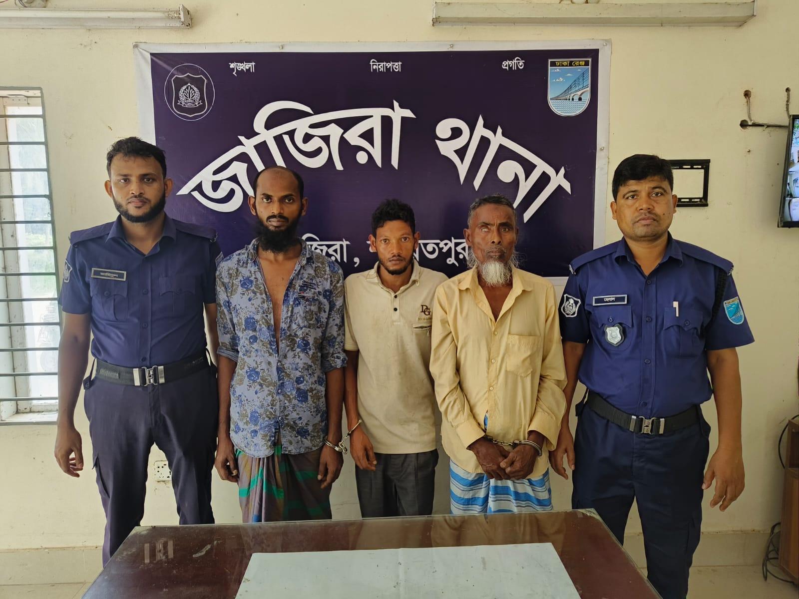 জাজিরা থানায় ১০ (দশ) পিস ইয়াবা ট্যাবলেট সহ ০২ জন গ্রেপ্তার।