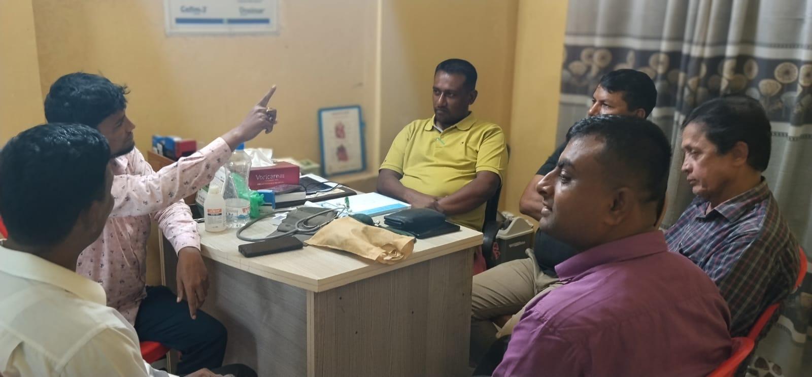 টেকনাফ উপজেলা প্রেসক্লাবের সভাপতি নুরুল হোসাইনের সাথে মতবিনিময় সভা অনুষ্ঠিত