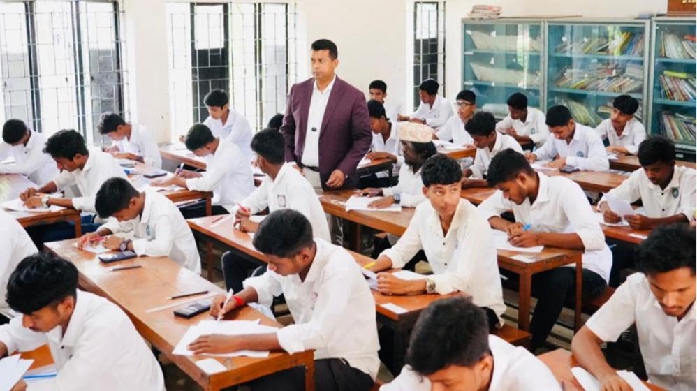 ভালো ফলাফল চাইলে পড়ার টেবিলে মনোযোগী হতে হবে: ডিসি জাহিদুল ইসলাম