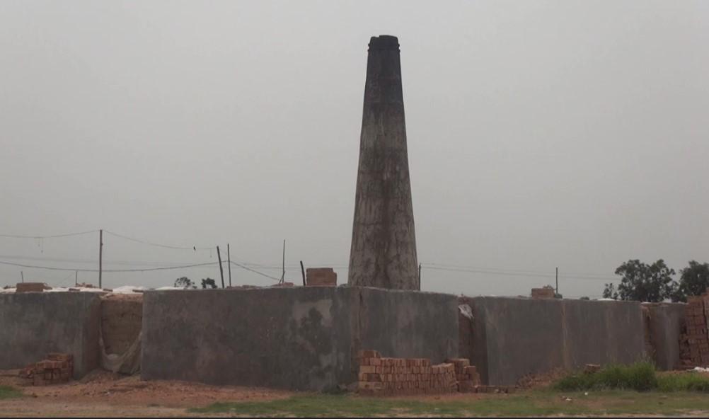 সংযুক্ত ছবি